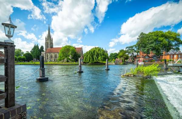 Summer,Scenery,Of,Thames,River,In,Marlow
